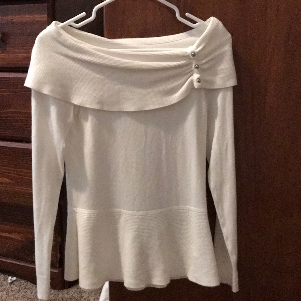 WHBM long sleeve sweater size small